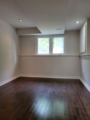 For Lease - 20 Mowat Crescent Unit# Lower, Barrie, Ontario - Photo 1