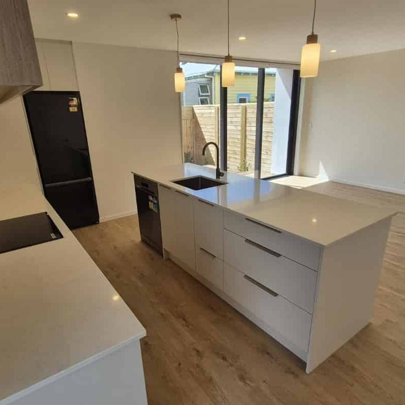 Stylish townhouse - Photo 1