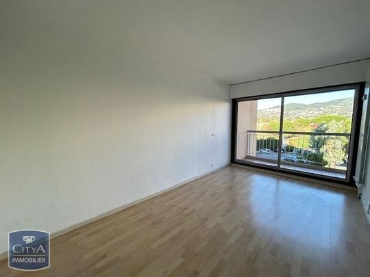 Location Appartement 3 pièces 74m² MANDELIEU LA NAPOULE 06210 - Photo 1
