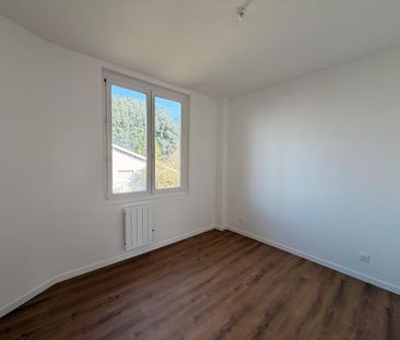 Location Maison 4 pièces 81m² VILLENAVE D ORNON 33140 - Photo 6
