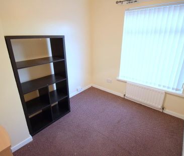 22 Lawnmount Street, Belfast, BT6 8BS - Photo 6