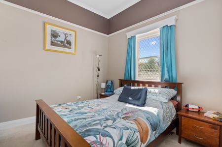 Spacious 4x2 Home In Hannans - Photo 3