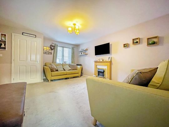 3 bedroom terraced house to rent - Photo 1