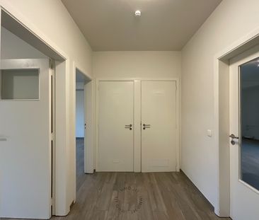 Mooi gerenoveerd appartement met 2 slaapkamers - Foto 3