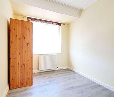 Nightingale Road, London, N9 - Photo 5