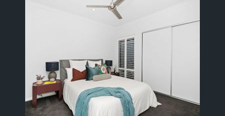 Modern Comfort Meets Effortless Living - Photo 2