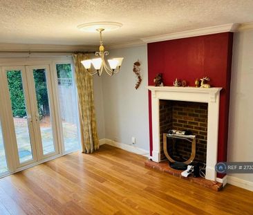 4 bedroom bungalow to rent - Photo 3