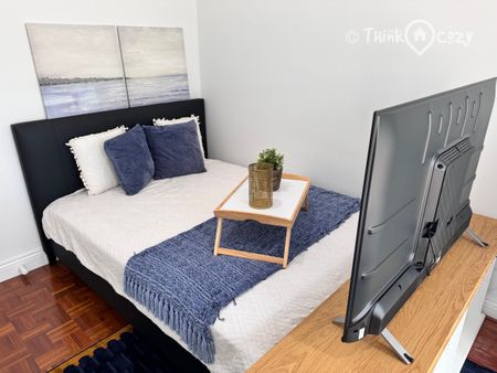 Sunshine West - Photo 3