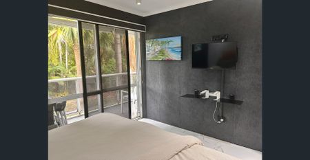 Coral Coast Resort Gem - Fully Furnished 2 Bedroom Unit in Palm Cove - Photo 2