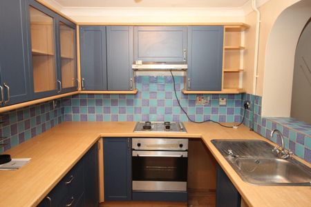 55, Corbyn Shaw Road, King's Lynn - Photo 2