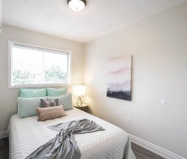 For Lease - 6060 Snowy Owl Crescent Unit# 20, Mississauga, Ontario - Photo 2