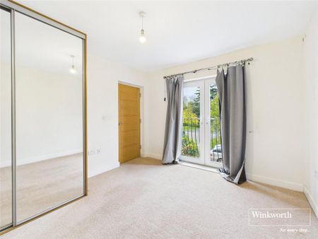 4 bedroom townhouse to rent - Photo 3