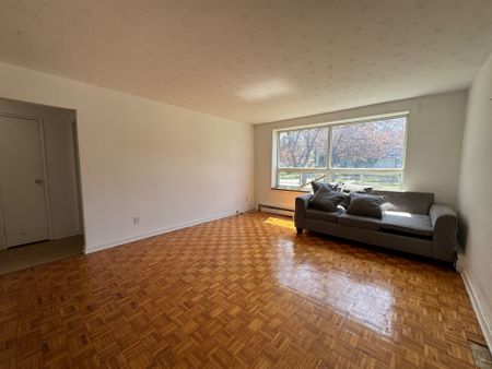 For Lease - 6049 Culp Street Unit# 3, Niagara Falls, Ontario - Photo 3