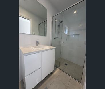 MODERN 2 BEDROOM GRANNYFLAT - Photo 5