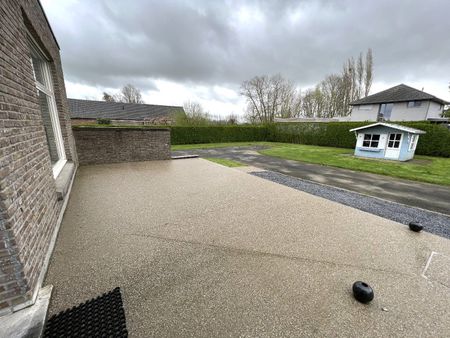 APPARTEMENT MET 1 SLAAPKAMER EN TERRAS TE HUUR IN STADEN - Foto 2