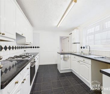1 bedroom property to rent - Photo 3