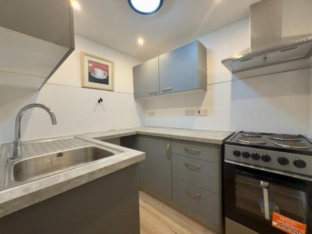 1 bedroom flat to rent - Photo 3