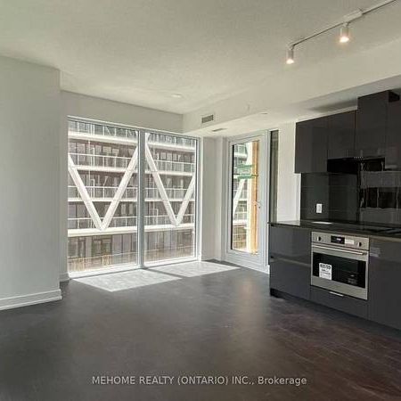 238 Simcoe St 904 - Photo 2