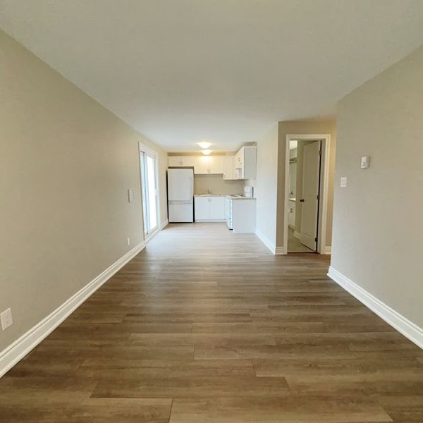 Penetanguishene: Newly Renovated 1 Bedroom + Den Units Available, Tessier Dr. - Photo 1