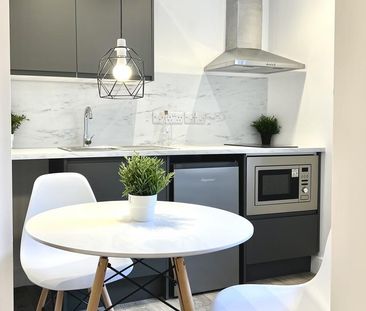 1 bedroom flat to rent - Photo 4