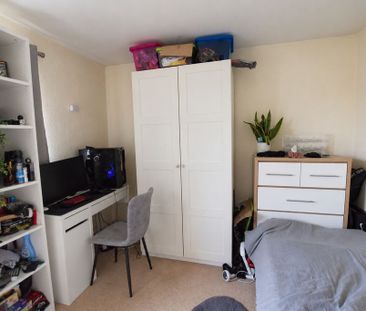 Goldthorne Close, Maidstone - Photo 3