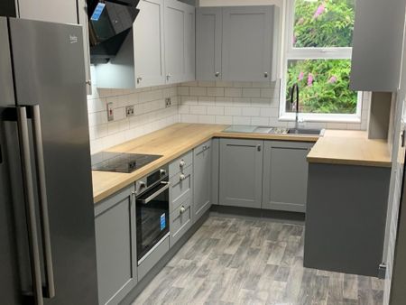 4 bedroom house to rent - Photo 4