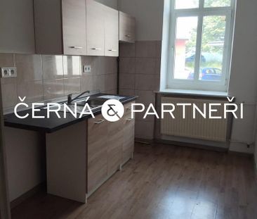 Pronájem bytu 1+1 30 m² - Photo 1