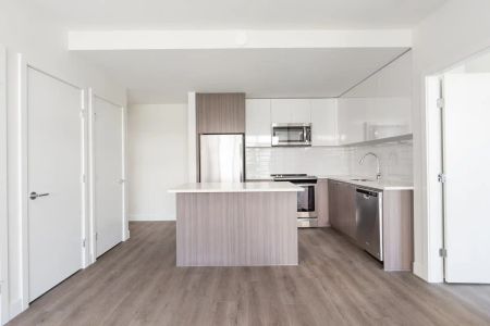 The Westminster — 2 Bed + 2 Bath - C - Photo 4