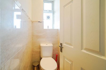 1 bedroom terraced house to rent - Photo 5