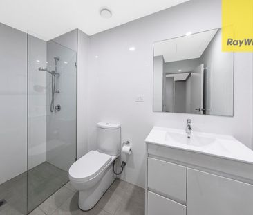 REFRESHED NORTH FACING MODERN TWO-BEDROOM APARTMENT WITH LEAFY AND ... - Photo 1