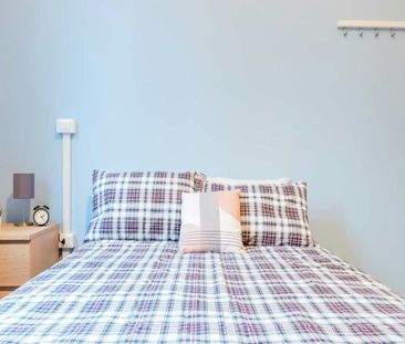 Viale Alfredo Oriani, Bologna, Emilia-Romagna 40137 - Foto 5