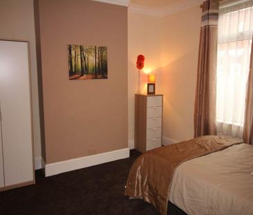 1 bedroom in a house share to rent - Photo 6