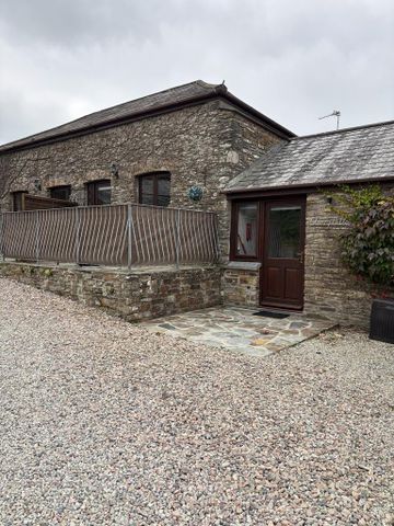 2 bedroom cottage to rent - Photo 2