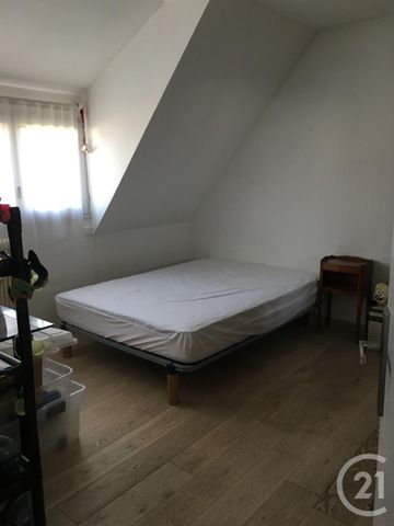 Location Maison 5 pièces 90m² AVON 77210 - Photo 2