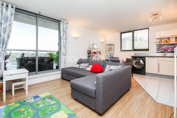 2 bedroom flat to rent - Photo 1