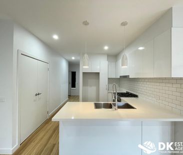 Comfy and Convenience Location - Photo 5