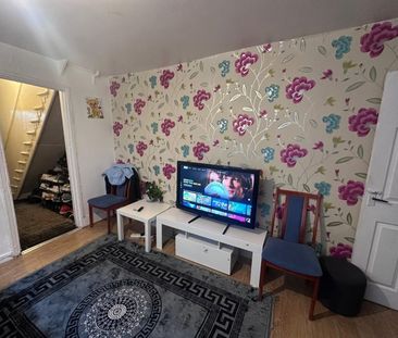 2 Bed Flat, Derby Road, SO14 - Photo 6