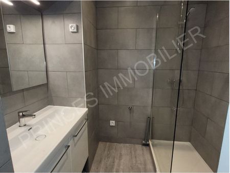 Location Appartement Boulogne-Billancourt 2 Pièces 59 m² - Photo 3