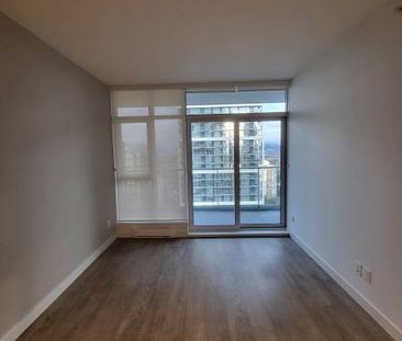 Beatiful Newer 1 Bedroom+1Bath @STATION SQUARE - Photo 2