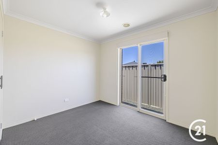 A Great Family Home ! - Photo 4