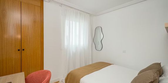Calle del Doctor Fleming, Madrid, Community of Madrid 28036 - Photo 2