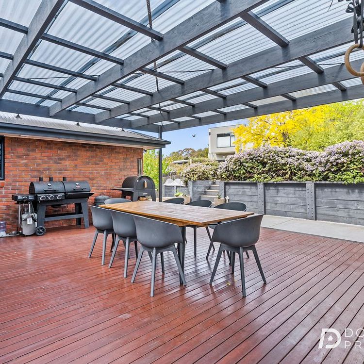 99 currajong st, mornington tas 7018 - Photo 1