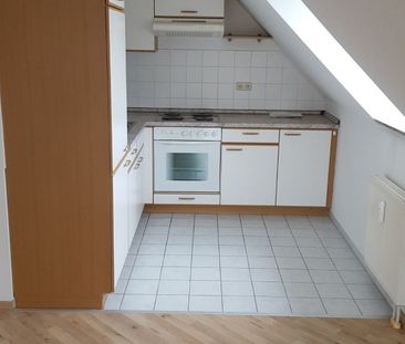 Ruhig gelegene Maisonette-Wohnung mit Balkon, Laminat und EBK im Da... - Photo 5