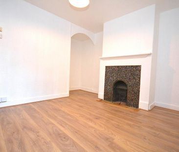 2 bedroom cottage to rent - Photo 1