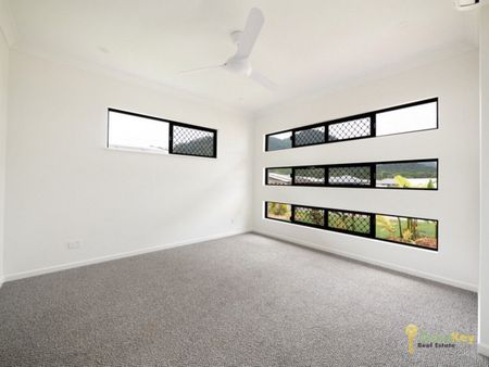 BRAND NEW, Sleek and Stylish In Central Location! - Photo 5