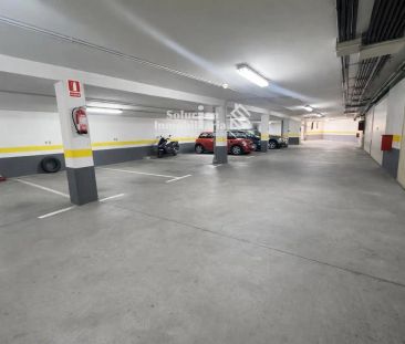 Dúplex de alquiler en Antonio Ponz, La Platina- Hospital - Campus - Photo 2