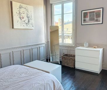 Appartement à louer - REIMS CENTRE- - Photo 3