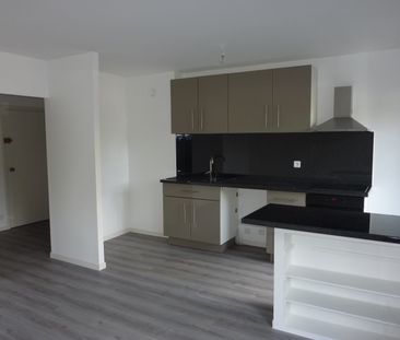 Location Appartement 2 pièces 45m² FONTAINEBLEAU 77300 - Photo 2
