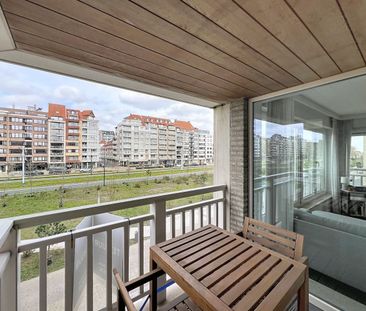 Ruim en lichtrijk hoekappartement, gelegen in de Knokkestraat. - Photo 6