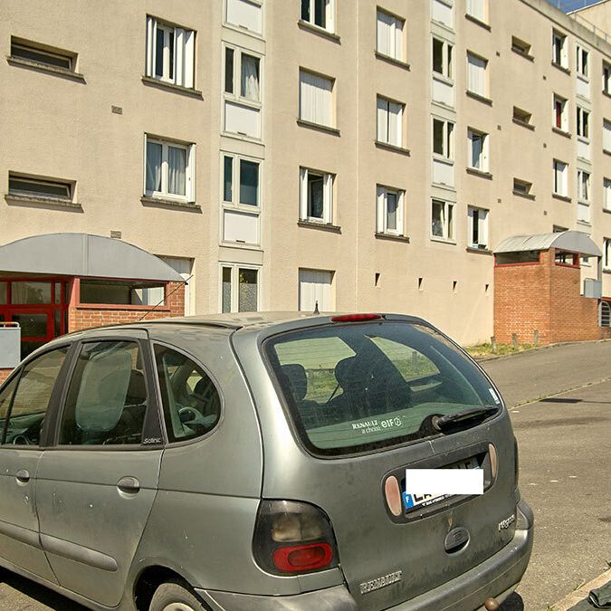 Appartement CHATEAU DU LOIR T5 - Photo 1